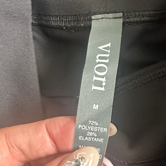 Vuori Black Leggings - Picture 4 of 5